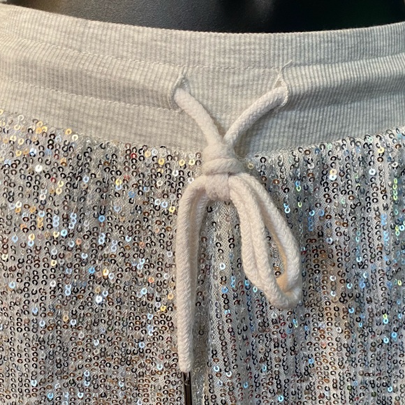SAINT & HEARTS Silver Sequin Joggers/Sweatpants - Picture 3 of 16